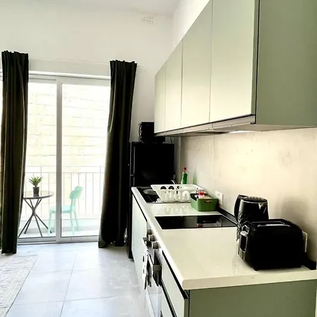 5 Apartament *
